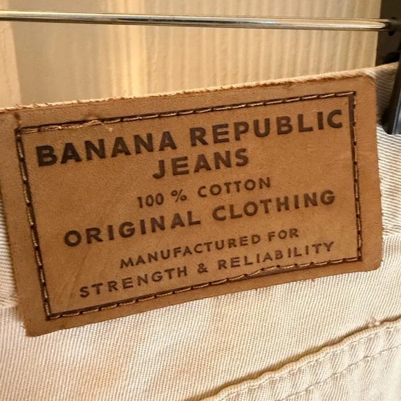 Banana Republic Laredo Beige Trousers - Picture 6 of 9